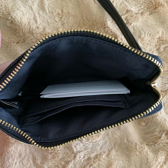 Coach Zip Tote Bag with Zip-Corner Wristlet Strap - Picture 6 of 7